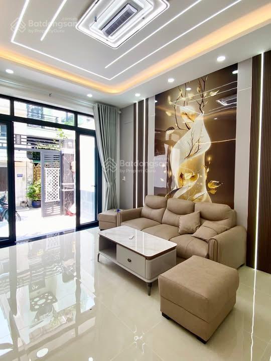 Nhà 4 tầng mởi 100% tk hiện đại, sát bên trường lê văn thọ. xe hơi tới cửa nguyễn thị đặng, quận 12