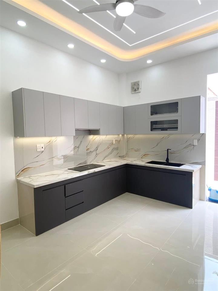 Nhà 4 tầng mởi 100% tk hiện đại, sát bên trường lê văn thọ. xe hơi tới cửa nguyễn thị đặng, quận 12