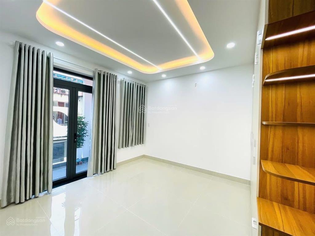 Nhà 4 tầng mởi 100% tk hiện đại, sát bên trường lê văn thọ. xe hơi tới cửa nguyễn thị đặng, quận 12