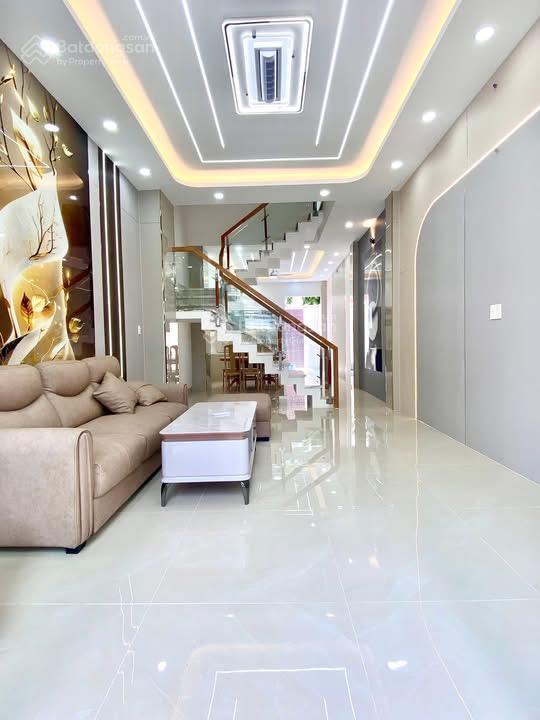 Nhà 4 tầng mởi 100% tk hiện đại, sát bên trường lê văn thọ. xe hơi tới cửa nguyễn thị đặng, quận 12
