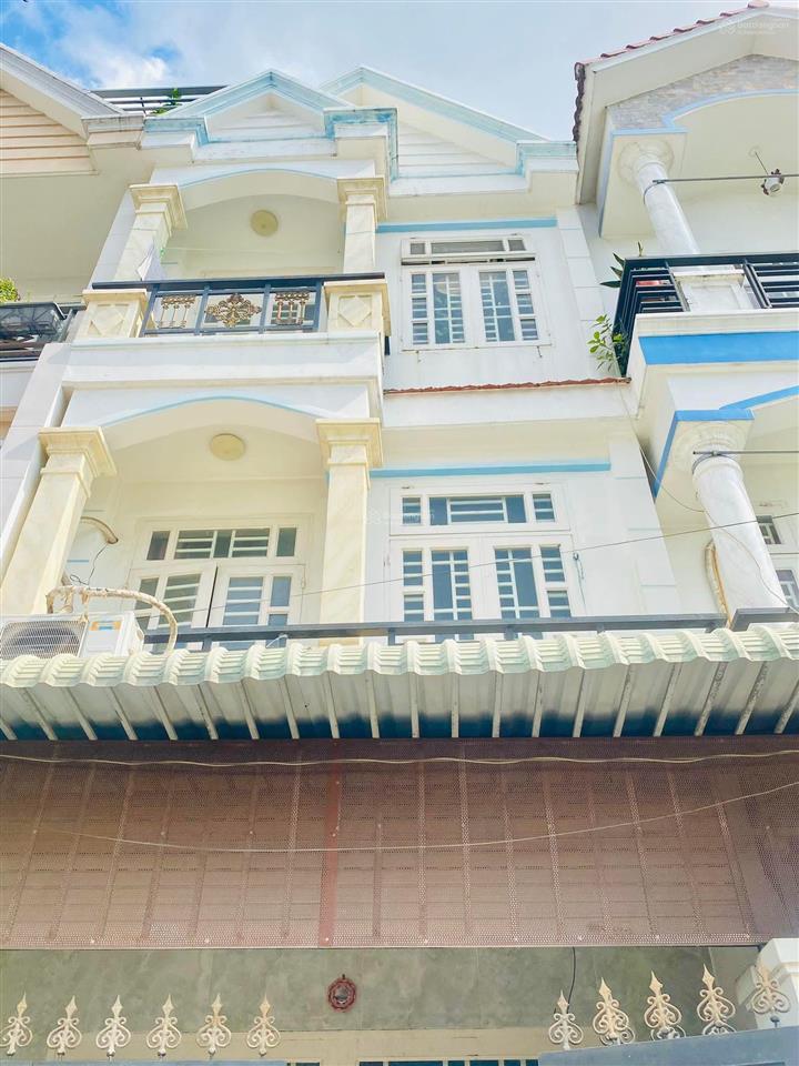 Siêu phẩm nhà 3 tầng 64m2 khu vip lâm thị hố q12  oto tránh  đủ tiện ích  nhà đẹp ở ngay.