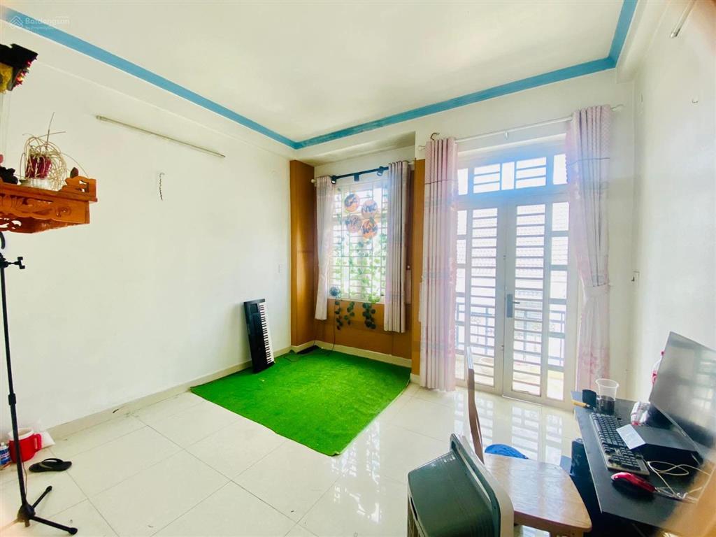 Siêu phẩm nhà 3 tầng 64m2 khu vip lâm thị hố q12  oto tránh  đủ tiện ích  nhà đẹp ở ngay.