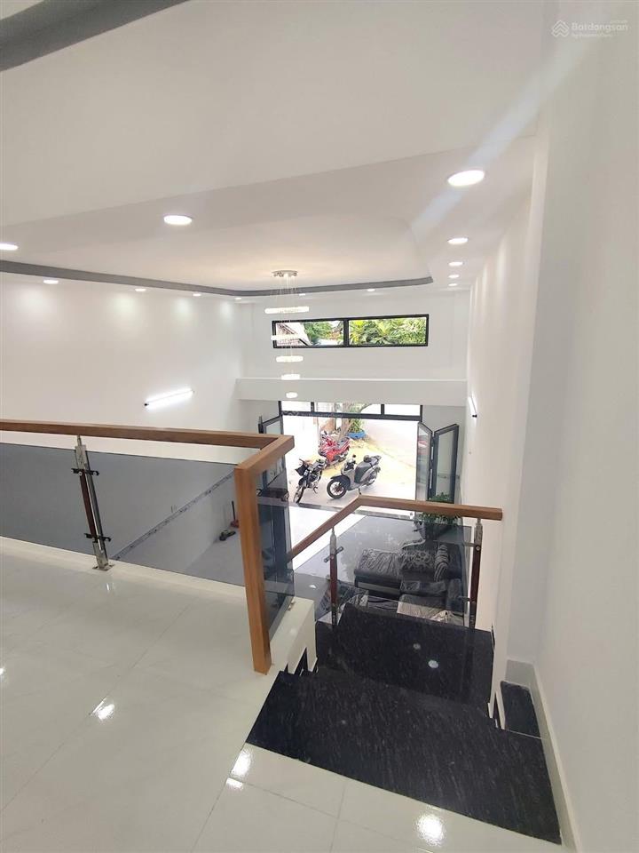 Nhà 2 tầng  96m2  đường nhựa 6m tân xuân 2  tiện vừa ở vừa kinh doanh buôn bán.