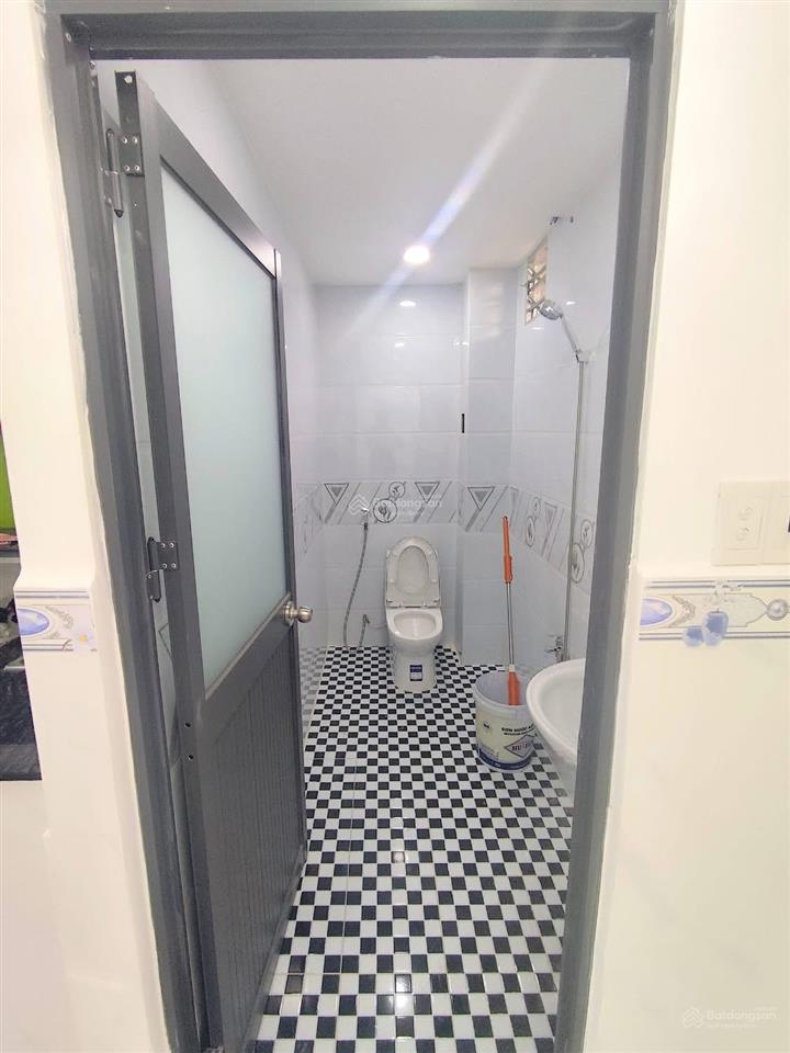 Nhà 2 tầng  96m2  đường nhựa 6m tân xuân 2  tiện vừa ở vừa kinh doanh buôn bán.