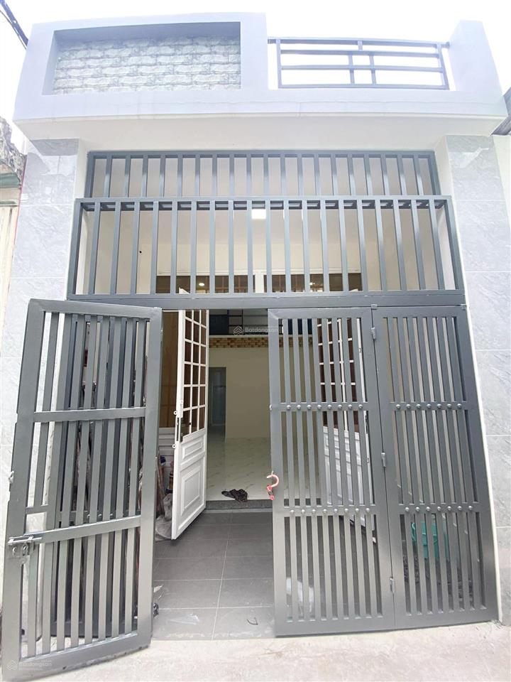 Nhà trệt lửng mới tinh 63m2  2 mặt hẻm xe hơi 3 phòng ngủ  đi bộ ra chợ hiệp thành chỉ 3.7tỷ tl