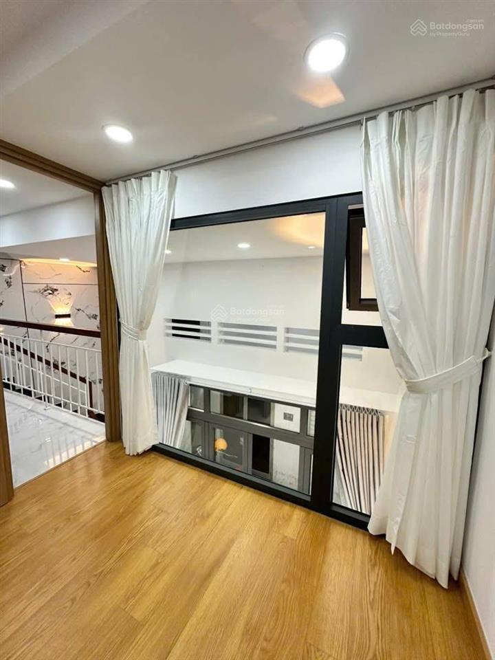 Chỉ 3.268 tỷ nhà mới đẹp vào ở ngay ngang khủng 5.5m sát mặt tiền hà thị khéo, q.12