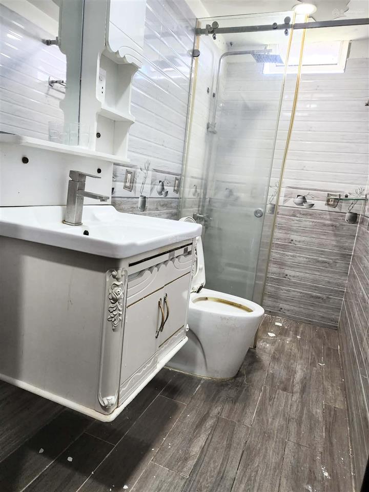 Siêu hot nhà mặt tiền tân hiệp 39. 127m², full thổ cư ngang 5m, nhà đẹp vào ở ngay. chỉ 4,6 tỷ tl.