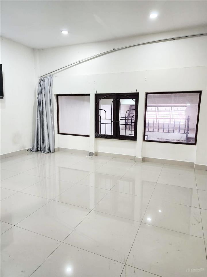 Siêu hot nhà mặt tiền tân hiệp 39. 127m², full thổ cư ngang 5m, nhà đẹp vào ở ngay. chỉ 4,6 tỷ tl.