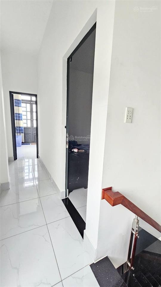 Nhà 2 tầng vừa ở vừa kinh doanh 2 phòng trọ hẻm ô tô thông gần bệnh viện quận 12 4,95 tỷ