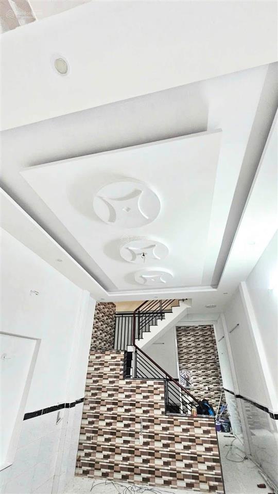Bán nhà đường dương thị mười phường trung mỹ tây hẻm ô tô nhà mới 2 tầng gần bệnh viện quận 12