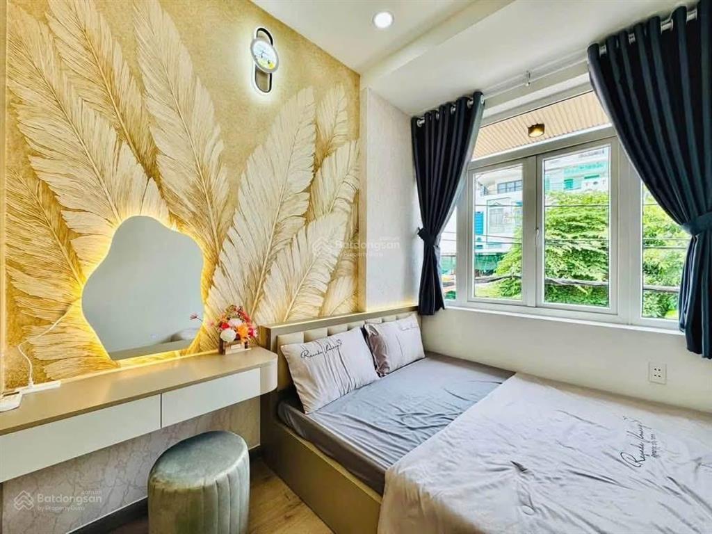 Nhà mặt tiền gò vấp phường 11 đường số 4, 2 tầng btct kinh doanh sầm uất