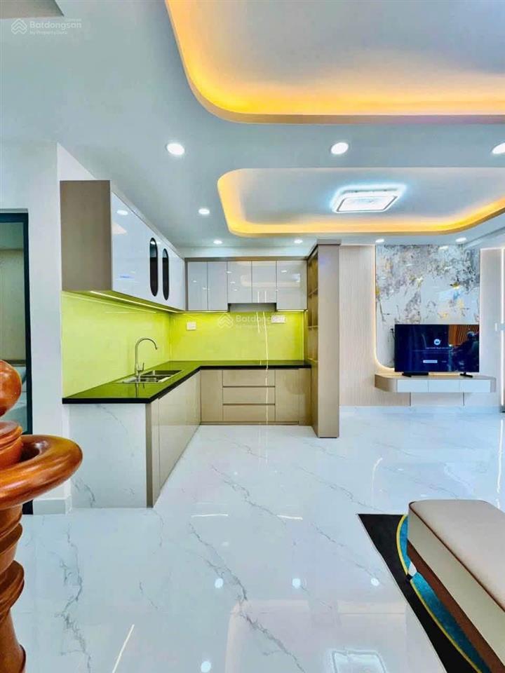 Nhà mặt tiền gò vấp phường 11 đường số 4, 2 tầng btct kinh doanh sầm uất
