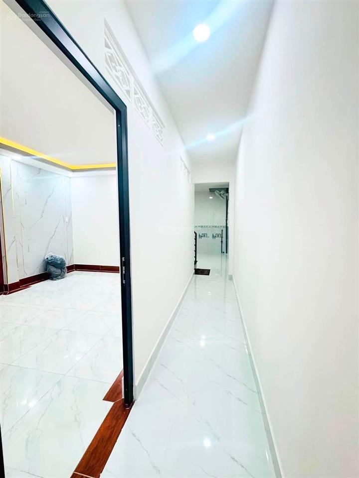 Bán nhà quận 12, liên khu 2  5, hiệp thành nhà mới 2 tầng hẻm ô tô. gần siêu thị metro