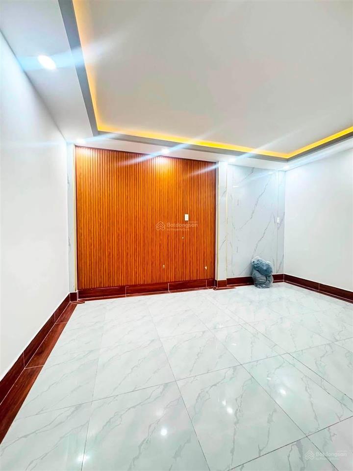 Bán nhà quận 12, liên khu 2  5, hiệp thành nhà mới 2 tầng hẻm ô tô. gần siêu thị metro