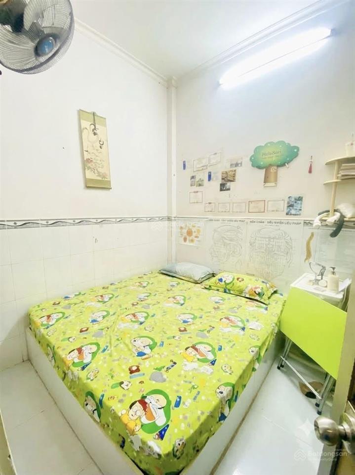 Bán nhà mặt tiền thụt trung mỹ tây 1, q12, 2 tầng btct, 4pn, sân đậu ô tô, đang kinh doanh spa.