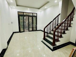 Bán nhà trương định hai bà trưng, nhà mới thang máy đẹp lung linh phía sau có khe thoáng ở sướng