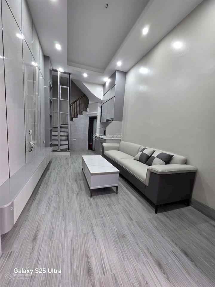 Chính chủ bán nhà tam trinh mai động | 5 tầng đẹp ở luôn 50m ra ô tô