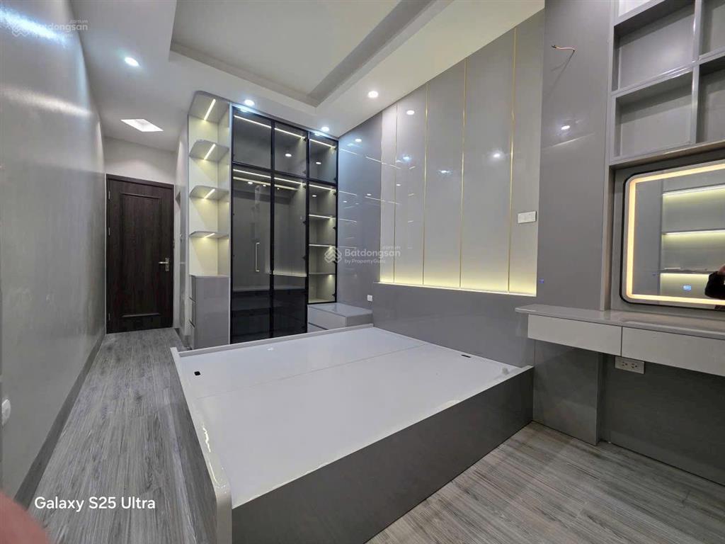 Chính chủ bán nhà tam trinh mai động | 5 tầng đẹp ở luôn 50m ra ô tô