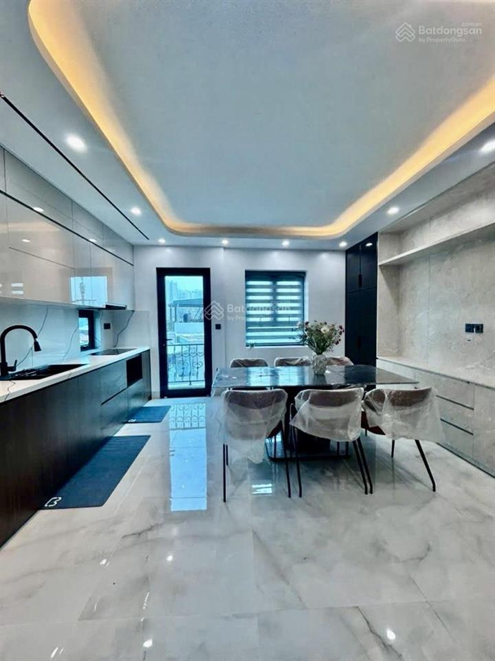 Bán nhà mai động lô góc thoáng sáng 2 mặt ngõ thông 6 tầng thang máy 30m ra hồ đền lừ, trường chợ