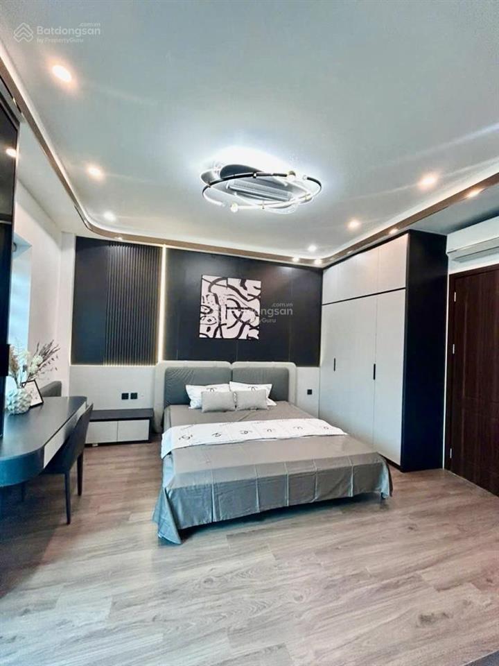 Bán nhà mai động lô góc thoáng sáng 2 mặt ngõ thông 6 tầng thang máy 30m ra hồ đền lừ, trường chợ