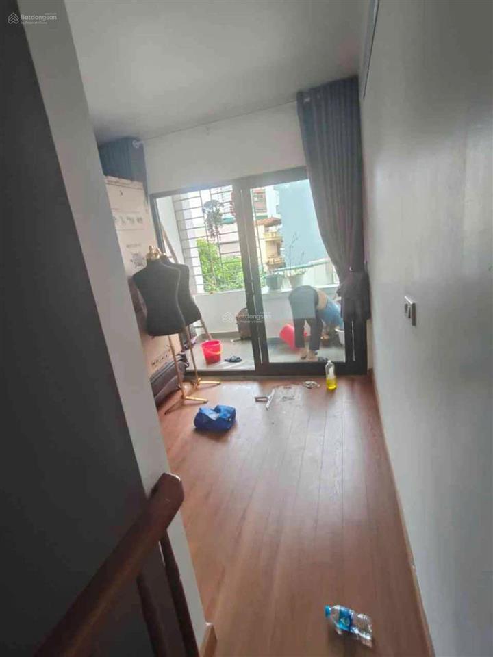 Bán nhà riêng hồ đền lừ, quận hoàng mai, hà nội, 5,49 tỷ, 24m2, đẹp, tiện ích đầy đủ
