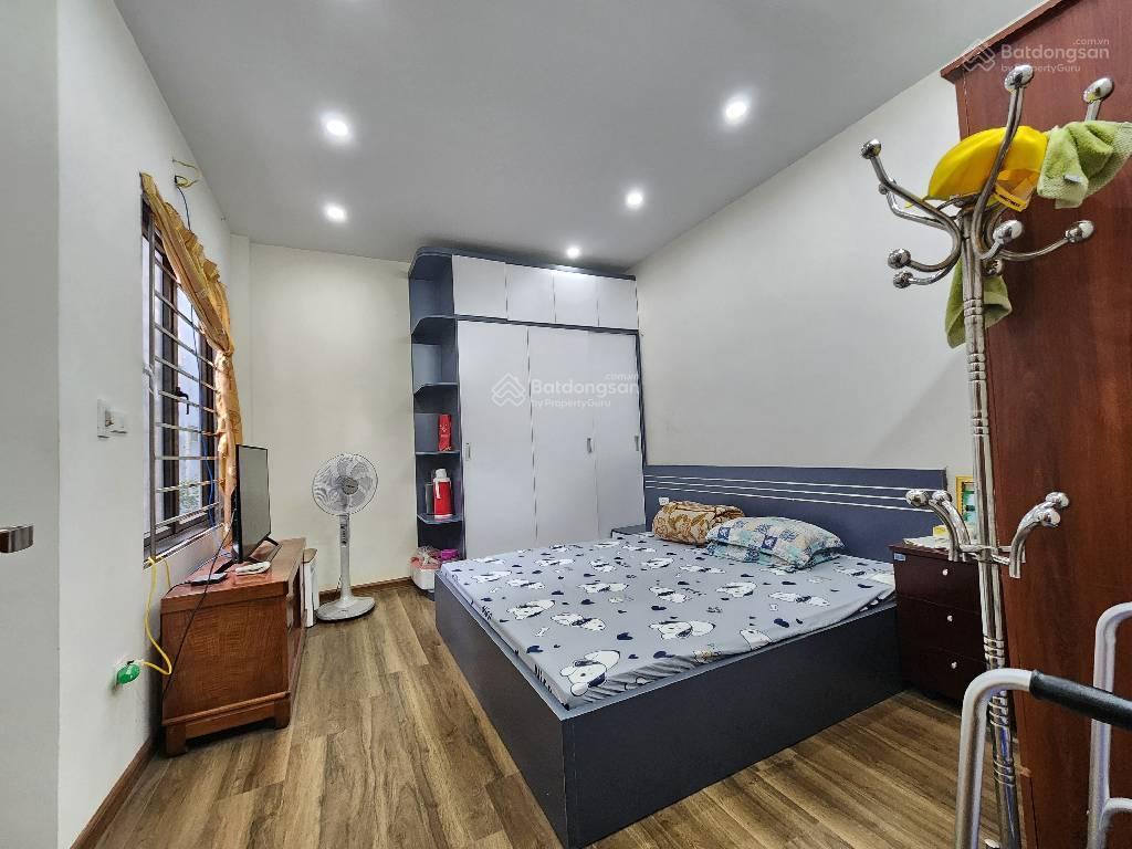Bán nhà hoàng mai  hồ đền lừ nhà đẹp dân xây  ô tô nhỏ lùi cửa, 5tầng full nội thất chỉ 7,85t.ỷ