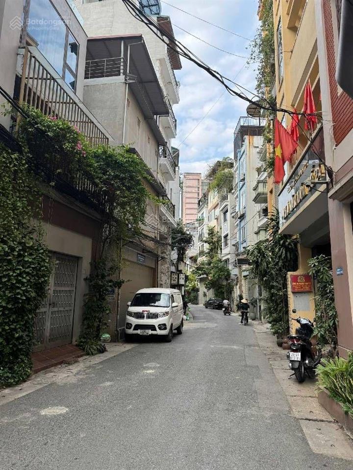 Bán nhà phân lô trung tâm yên lạc 59m2 giá 12,68 tỷ