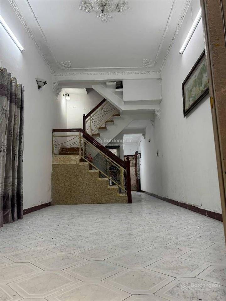 Bán nhà phân lô trung tâm yên lạc 59m2 giá 12,68 tỷ