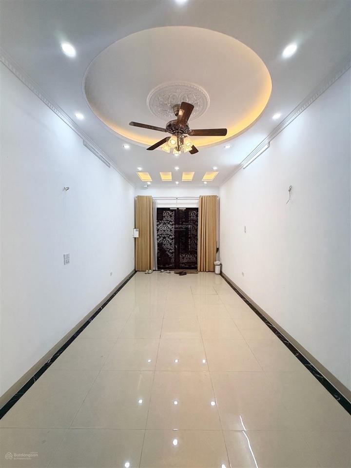 Bán nhà phân lô yên lạc, hai bà trưng, 6 tầng thang máy, full nội thất