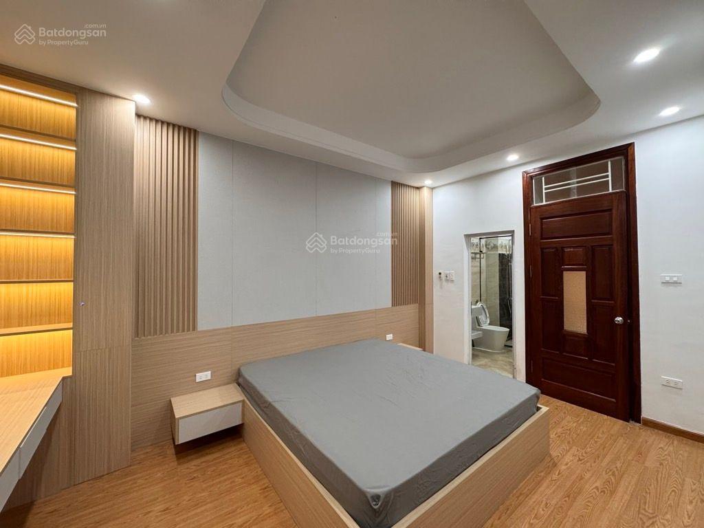 Bán nhà ngõ quỳnh dân xây  ô tô đỗ cổng  full nội thất xịn sò  trung tâm hai bà trưng