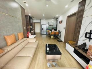 Cần bán căn 91m2 3pn cc tân việt. giá 3,75tỷ. bao phí. tầng đẹp, ban công đông nam view biệt thự