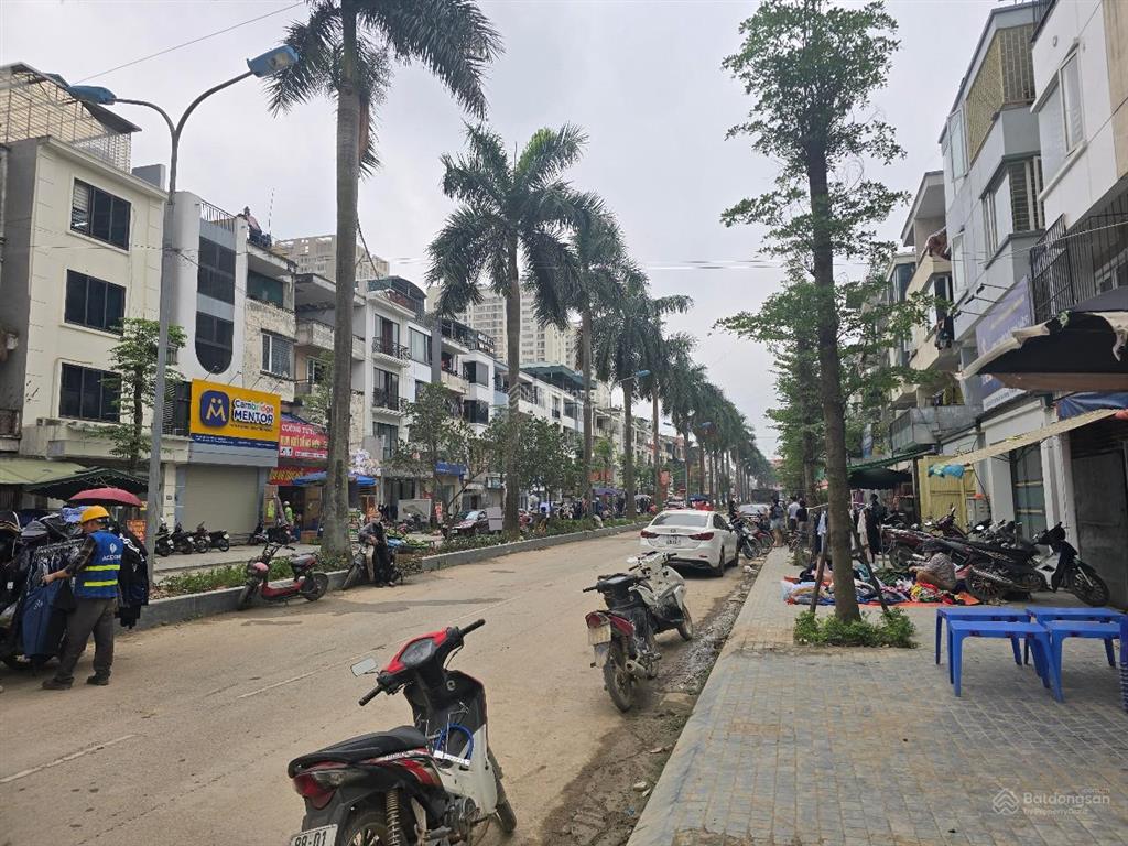 Cho thuê nhà liền kề 237 tân tây đô, diện tích 80m2. thuận tiện kinh doanh