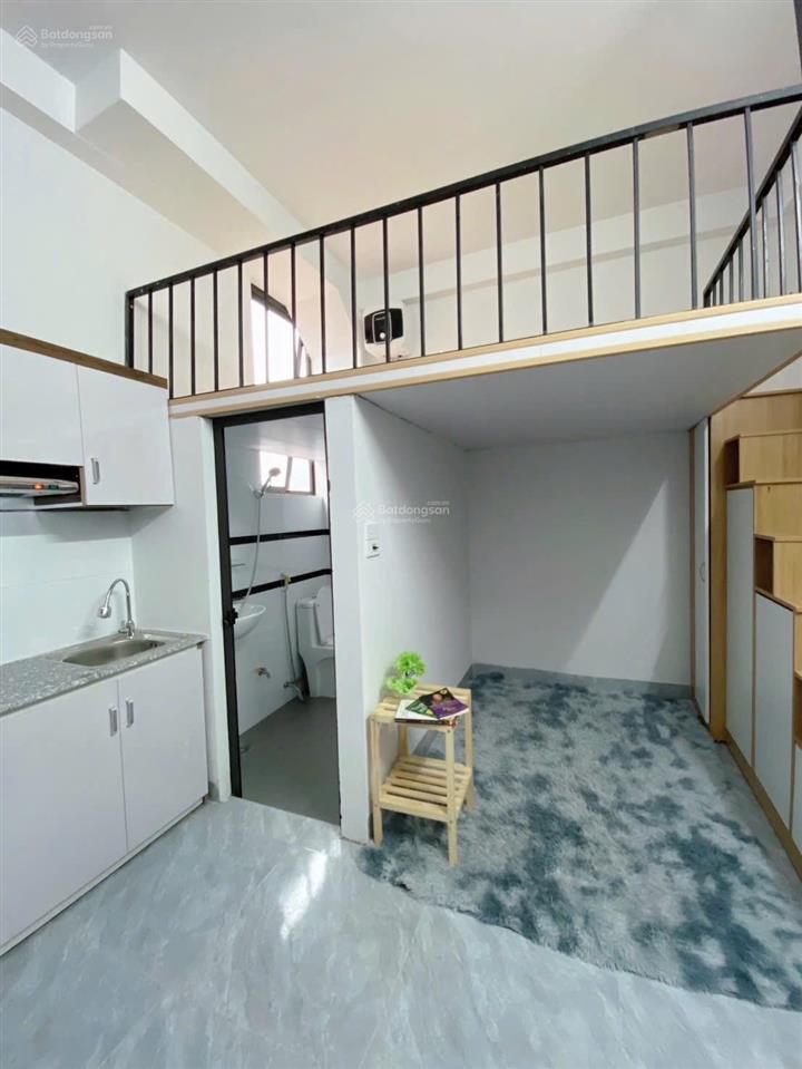 Bán ccmn 8 tầng thang máy 14p, 12 tỷ vnd, 45 m2 ở ngõ 87 yên xá, vf3 đỗ cổng, dòng tiền 60tr/tháng