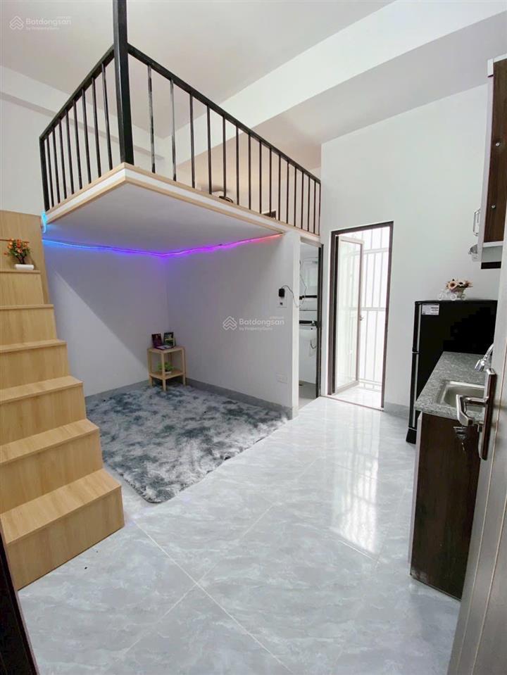 Bán ccmn 8 tầng thang máy 14p, 12 tỷ vnd, 45 m2 ở ngõ 87 yên xá, vf3 đỗ cổng, dòng tiền 60tr/tháng