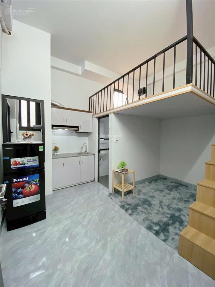 Bán ccmn 8 tầng thang máy 14p, 12 tỷ vnd, 45 m2 ở ngõ 87 yên xá, vf3 đỗ cổng, dòng tiền 60tr/tháng