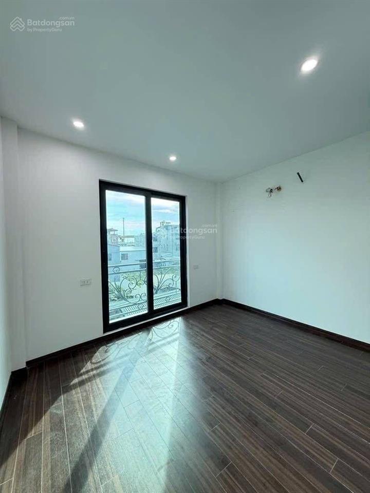 Bán nhà riêng tại vĩnh quỳnh, 5 tỷ, 35 m2, sổ đỏ vuông, ô tô đỗ cổng