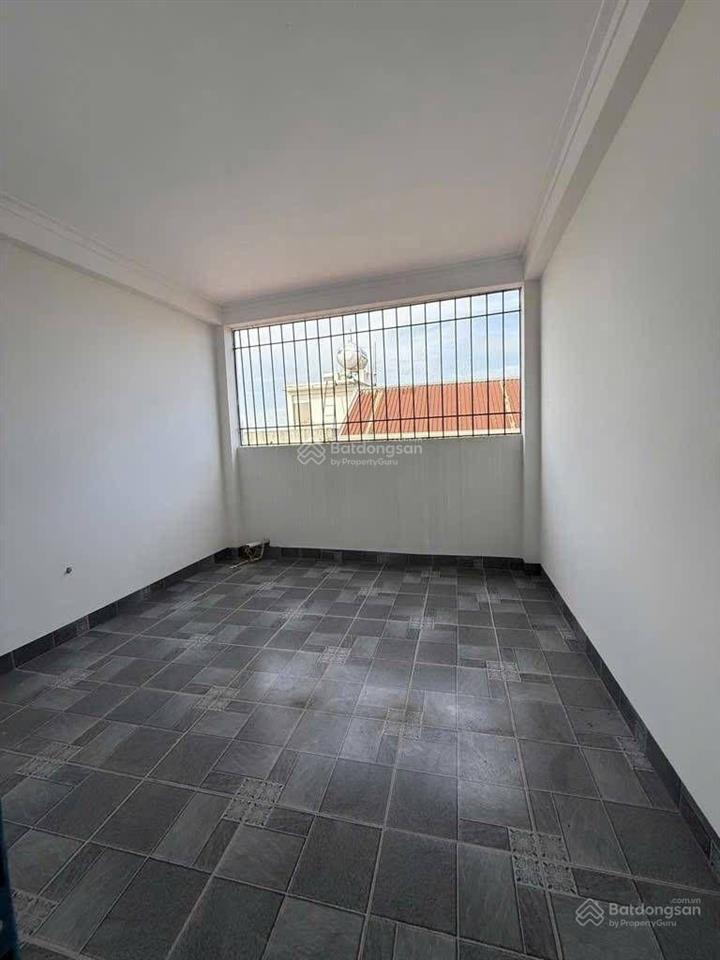 Bán nhà riêng tại vĩnh quỳnh, 5 tỷ, 35 m2, sổ đỏ vuông, ô tô đỗ cổng