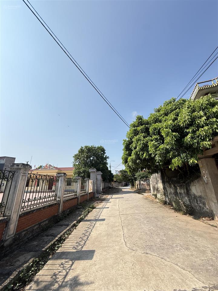 Bán đất tại thị trấn văn giang, 2,6 tỷ, 79 m2, view đẹp chỉ với