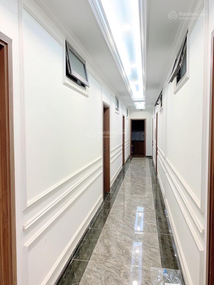 Bán tòa building phố trần thái tông, cầu giấy, dt 320m2/mt 16m/10 tầng, dòng tiền. giá 70 tỷ
