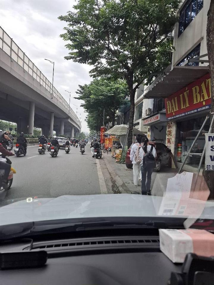 Bán nhà phố trần cung, cầu giấy, giá 43,7 tỷ, dt 110m2/5 tầng/mt 6,7m, đường 6m, dòng tiền