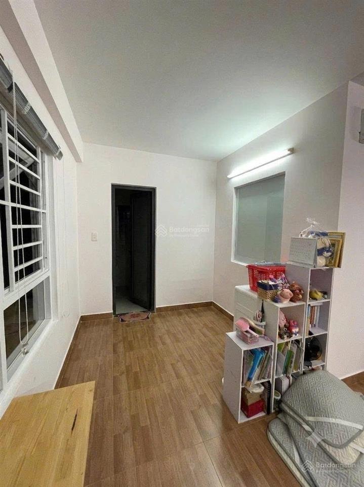 Cần tiền nên bán căn 1pn ehome5, block b, nhà đẹp giá 3.2 tỷ
