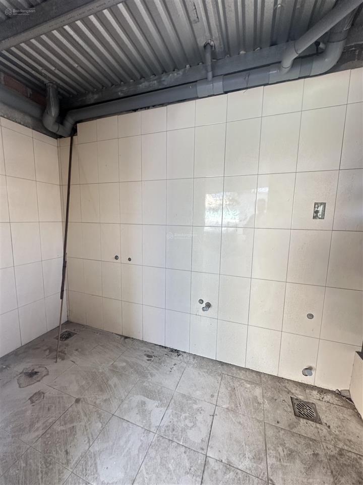 Cần bán nhanh nhà thô 2 mặt tiền trước sau phường tây nha trang gần chợ vĩnh ngọc