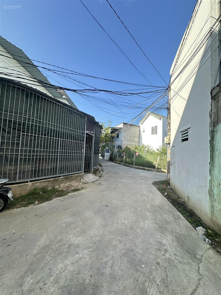 Cần bán nhanh nhà thô 2 mặt tiền trước sau phường tây nha trang gần chợ vĩnh ngọc