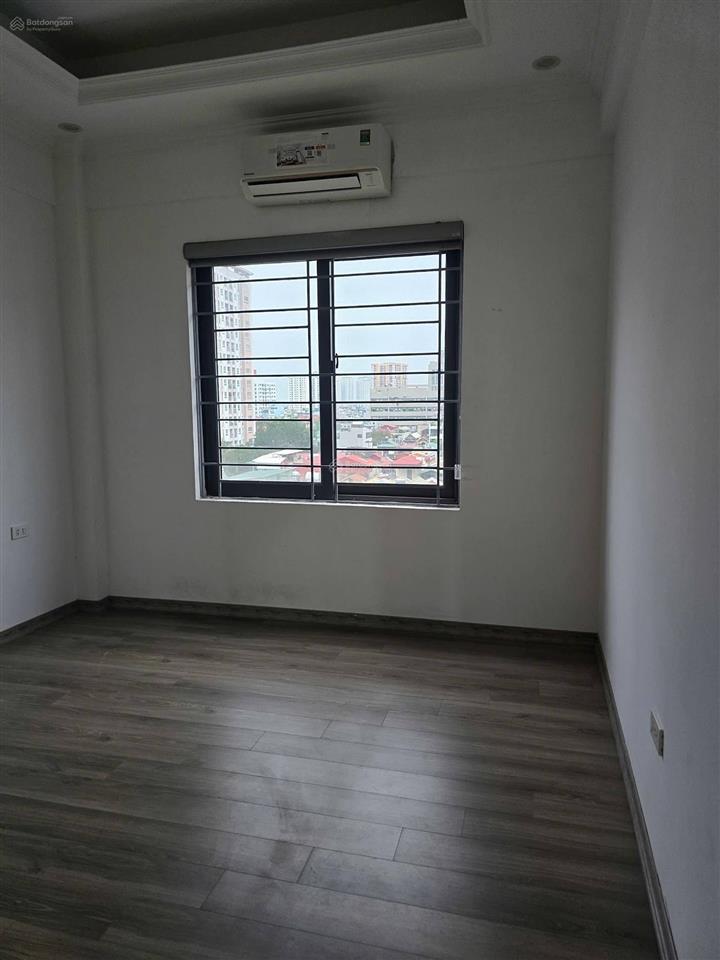 Bán toà nhà chung cư ct6 khu đô thị định công. lô góc, 2 ban công. dt 78m2. giá 6.2 tỷ.