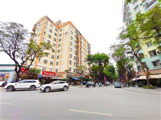 Bán toà nhà chung cư ct6 khu đô thị định công. lô góc, 2 ban công. dt 78m2. giá 6.2 tỷ.