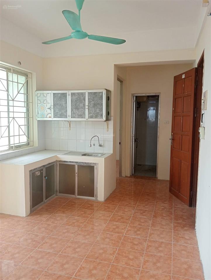 Bán chung cư nơ14 khu đô thị mới định công. lô góc 2 phòng ngủ vị trí đẹp. dt 63m2. giá 4,6 tỷ
