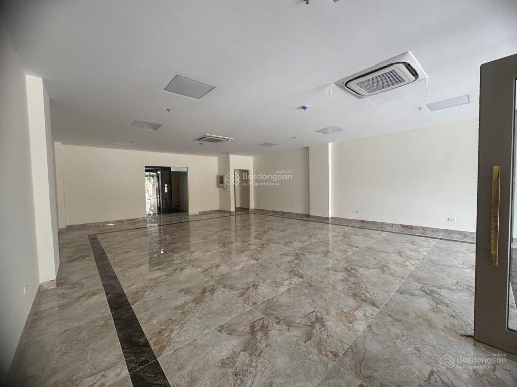 Mặt phố đức diễn 155m2 kdvp, 7 tầng thang máy, mặt tiền 8m, giá 74tỷ (có thương lượng).
