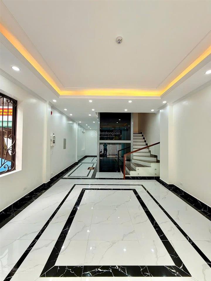 Bán phân lô mai dịch 70m2, 6 tầng thang máy, mặt tiền 5m, giá 27,5 tỷ (có tl).