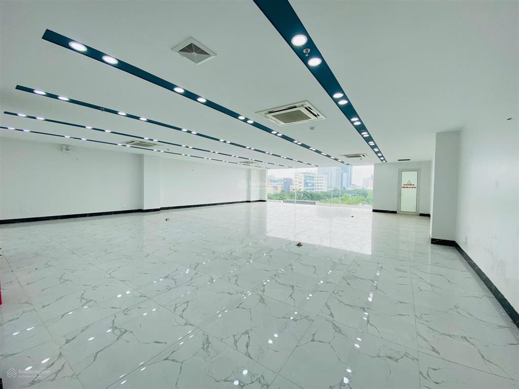 Mặt phố phạm văn đồng 170m2, 9 tầng, mt quyền lực 11m, giá 125 tỷ (có tl).