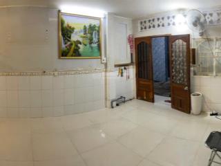 Cho thuê nhà 3 tầng quận 1 dt 75m2 10tr nội thất tiện nghi. ngay tt nhiều tiện ích thuận lợi đi lại